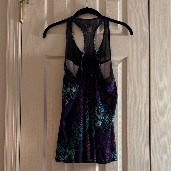 Reebok Women’s Athletic Racerback Tank Top - Picture 2 of 6